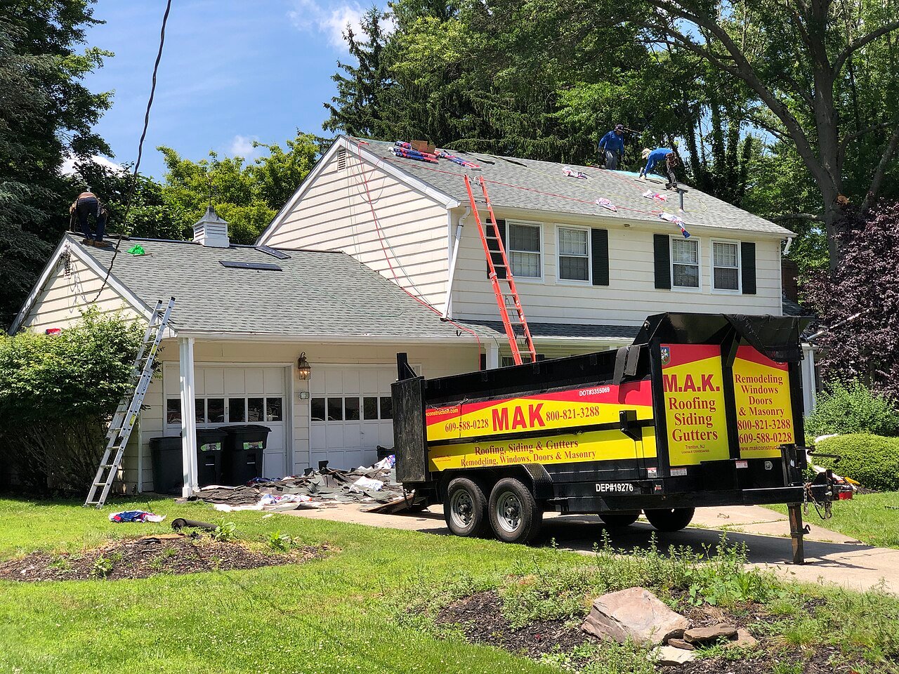 How Long Does a Roof Replacement Take in Fort Wayne, Indiana?